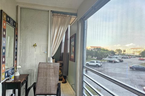 Condominio en venta en Lauderdale Lakes, Florida, 1 dormitorio, 69.49 m2 № 827904 - foto 24
