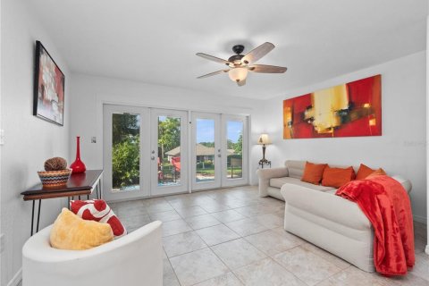 Copropriété à vendre à Apopka, Floride: 2 chambres, 101.82 m2 № 1350618 - photo 2