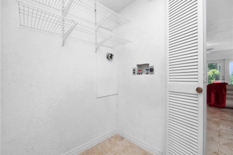 Condo in Apopka, Florida, 2 bedrooms  № 1350618 - photo 21