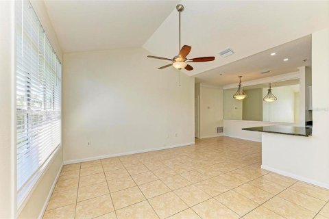 Copropriété à vendre à Bradenton, Floride: 3 chambres, 119.66 m2 № 1350554 - photo 10