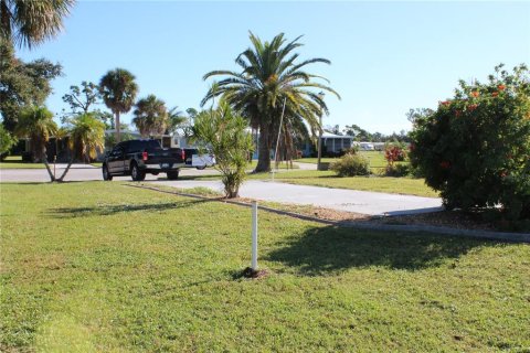 Terreno en venta en Englewood, Florida № 794718 - foto 9