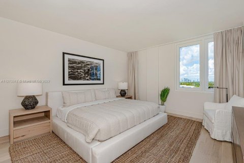 Condominio en alquiler en Miami Beach, Florida, 1 dormitorio, 81.75 m2 № 126381 - foto 16