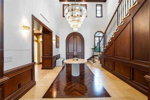 Villa ou maison à vendre à Miami, Floride: 5 chambres, 555.37 m2 № 1096032 - photo 7