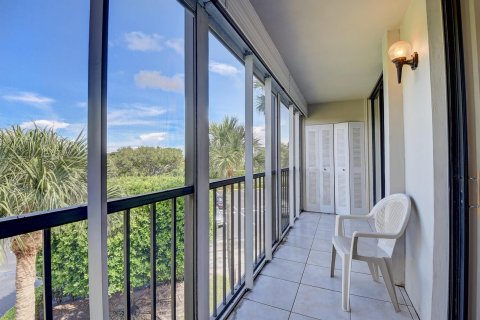 Condominio en venta en Delray Beach, Florida, 2 dormitorios, 86.4 m2 № 825459 - foto 23