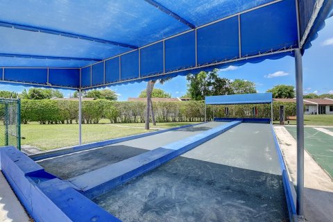 Condominio en venta en Delray Beach, Florida, 2 dormitorios, 86.4 m2 № 825459 - foto 1