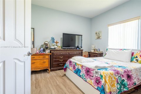 Condominio en venta en Homestead, Florida, 2 dormitorios, 83.43 m2 № 1118346 - foto 11