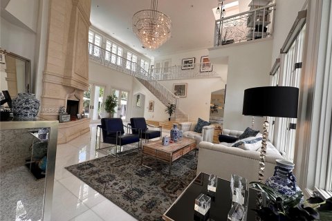 Villa ou maison à vendre à Hollywood, Floride: 5 chambres, 545.8 m2 № 1009013 - photo 22