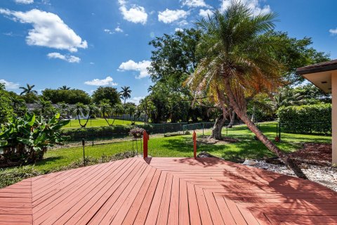 Villa ou maison à vendre à Palmetto Bay, Floride: 5 chambres, 275.08 m2 № 1171391 - photo 16