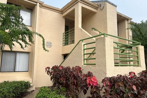 Condo in Orlando, Florida, 3 bedrooms  № 1299262 - photo 1