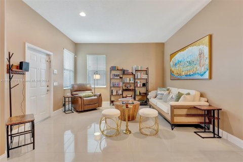 Villa ou maison à vendre à Weston, Floride: 4 chambres, 183.76 m2 № 1396161 - photo 5