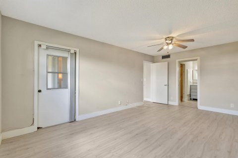 Condominio en venta en Lake Worth, Florida, 2 dormitorios, 96.06 m2 № 934271 - foto 29