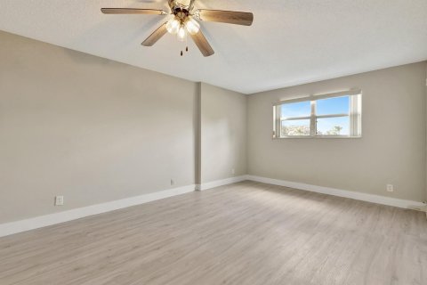 Condominio en venta en Lake Worth, Florida, 2 dormitorios, 96.06 m2 № 934271 - foto 30