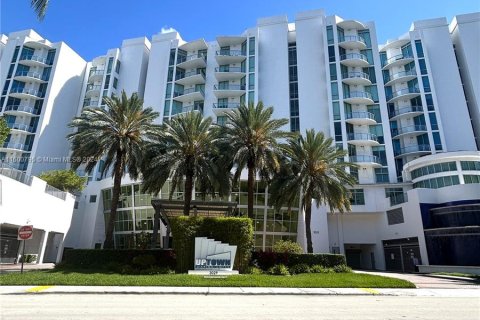 Copropriété à vendre à Aventura, Floride: 3 chambres, 126.53 m2 № 1215679 - photo 2