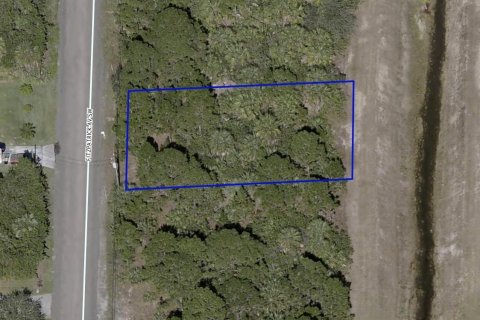 Купить земельный участок в Палм-Бей, Флорида № 846245 - фото 1