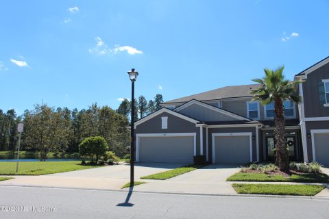 House in St. Johns, Florida 2 bedrooms, 133.97 sq.m. № 801283 - photo 1