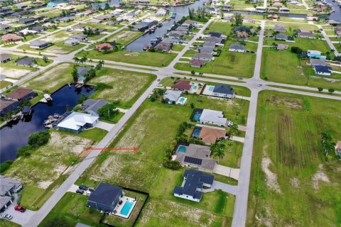 Terreno en venta en Cape Coral, Florida № 1326848 - foto 6