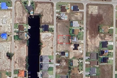 Terreno en venta en Cape Coral, Florida № 1326848 - foto 12