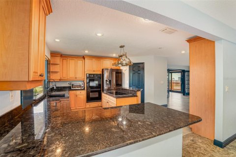 Villa ou maison à vendre à Merrit Island, Floride: 5 chambres, 461.35 m2 № 882950 - photo 17