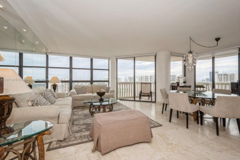 Condo in Aventura, Florida, 3 bedrooms  № 1392001 - photo 4