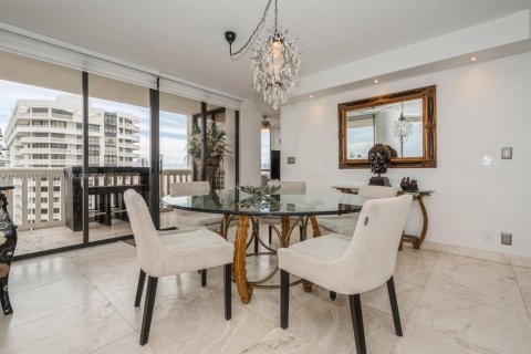 Condo in Aventura, Florida, 3 bedrooms  № 1392001 - photo 8