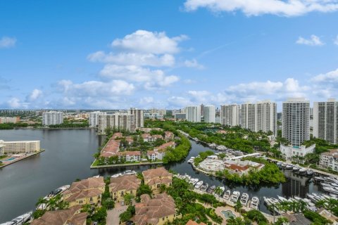 Condo in Aventura, Florida, 3 bedrooms  № 1392001 - photo 5