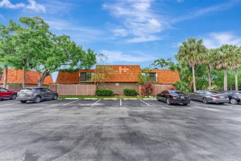 Touwnhouse à vendre à North Lauderdale, Floride: 3 chambres, 135.64 m2 № 1100166 - photo 16