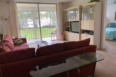 Condominio en venta en Pembroke Pines, Florida, 2 dormitorios, 108.7 m2 № 1099959 - foto 19