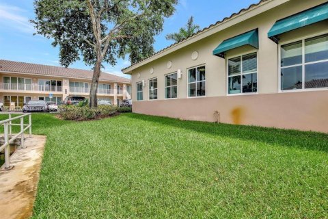 Commercial property in Davie, Florida № 1388166 - photo 30