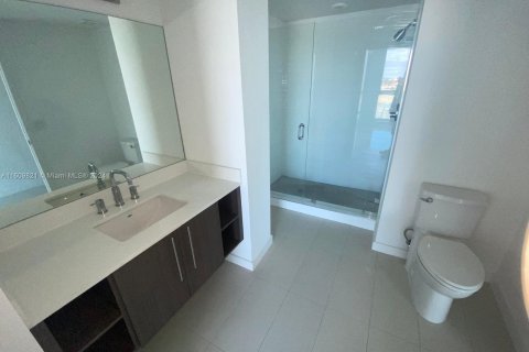 Condominio en venta en Doral, Florida, 1 dormitorio, 62.06 m2 № 1233092 - foto 7