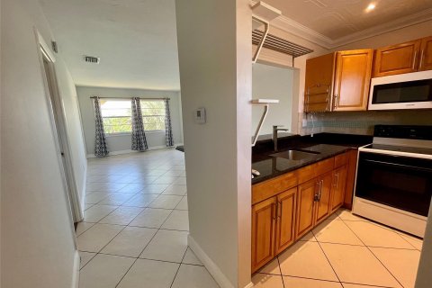 Copropriété à vendre à Lauderdale Lakes, Floride: 1 chambre, 63.55 m2 № 1221221 - photo 20