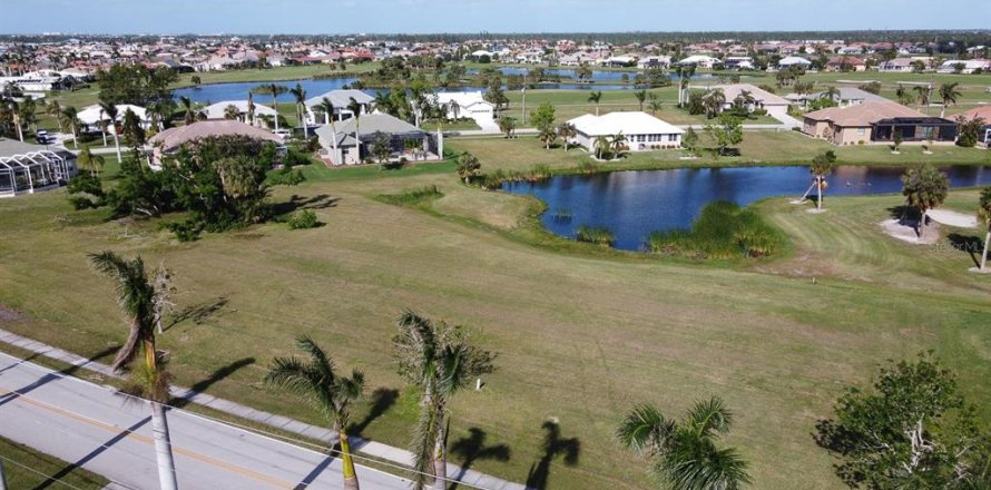 Terreno en Punta Gorda, Florida № 1409490