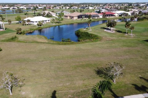 Land in Punta Gorda, Florida № 1409491 - photo 1