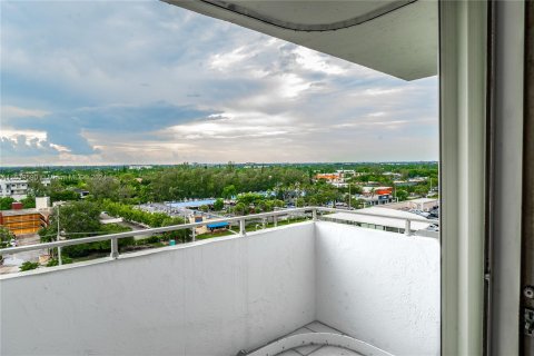 Condominio en venta en Fort Lauderdale, Florida, 2 dormitorios, 138.52 m2 № 1315630 - foto 19