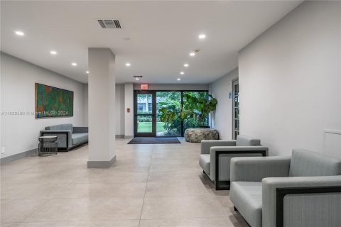 Copropriété à vendre à Fort Lauderdale, Floride: 2 chambres, 138.52 m2 № 1315630 - photo 20