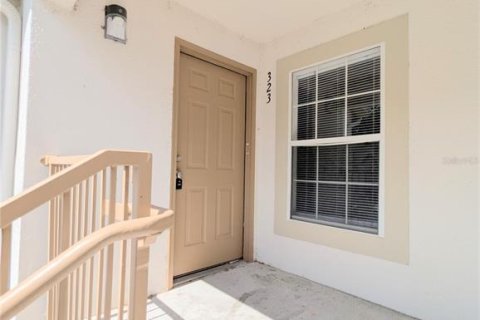 Condo in DeLand, Florida, 2 bedrooms  № 1248060 - photo 2