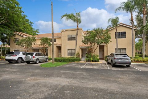 Copropriété à vendre à Boca Raton, Floride: 2 chambres, 122.54 m2 № 1232519 - photo 1