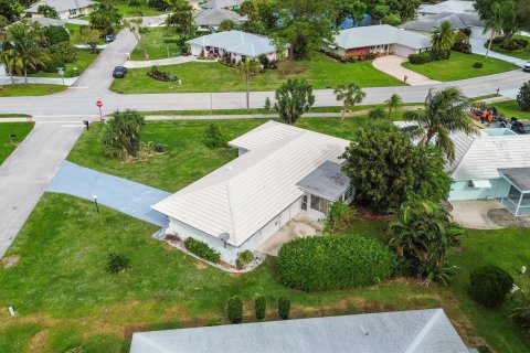 Villa ou maison à vendre à Tequesta, Floride: 2 chambres, 115.76 m2 № 860299 - photo 25