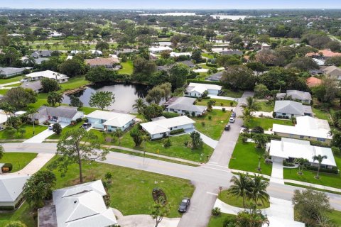 Villa ou maison à vendre à Tequesta, Floride: 2 chambres, 115.76 m2 № 860299 - photo 24