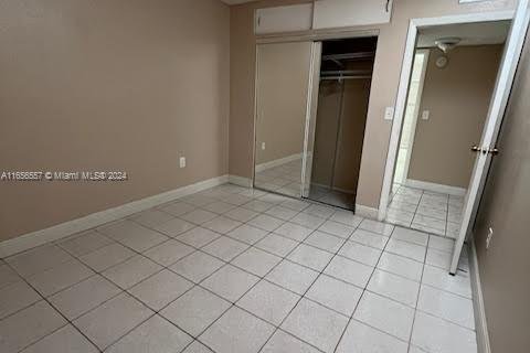 Copropriété à louer à Miami, Floride: 2 chambres, 82.22 m2 № 1356880 - photo 8