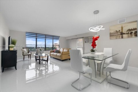 Condominio en venta en Boca Raton, Florida, 3 dormitorios, 142.14 m2 № 1330037 - foto 9