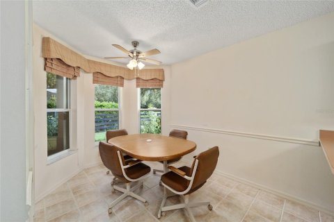 Casa en venta en Lady Lake, Florida, 3 dormitorios, 151.15 m2 № 1333929 - foto 25