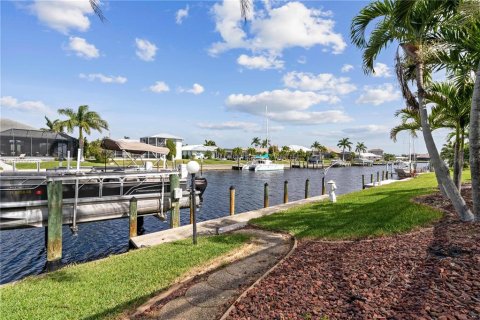 Villa ou maison à vendre à Punta Gorda, Floride: 3 chambres, 224.36 m2 № 1010374 - photo 6