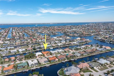 Casa en venta en Punta Gorda, Florida, 3 dormitorios, 224.36 m2 № 1010374 - foto 14