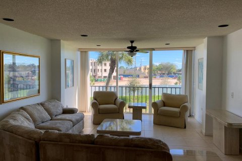 Condominio en venta en Lake Worth, Florida, 3 dormitorios, 108.42 m2 № 662719 - foto 27