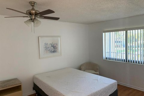 Купить кондоминиум в Лейк-Уорт, Флорида 3 спальни, 108.42м2, № 662719 - фото 13