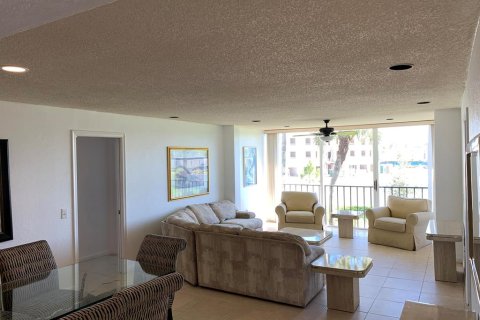 Condominio en venta en Lake Worth, Florida, 3 dormitorios, 108.42 m2 № 662719 - foto 10