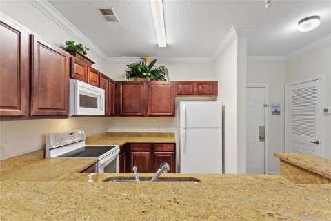 Condo in Davenport, Florida, 3 bedrooms  № 1246373 - photo 20