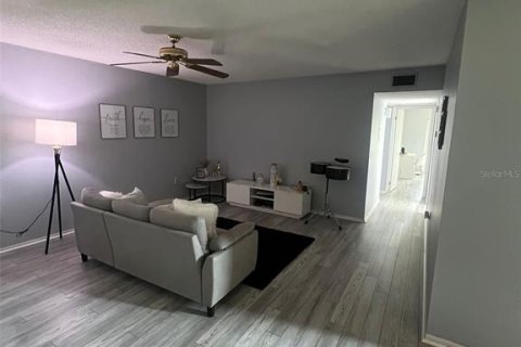 Copropriété à vendre à Orlando, Floride: 2 chambres, 88.26 m2 № 1246408 - photo 17