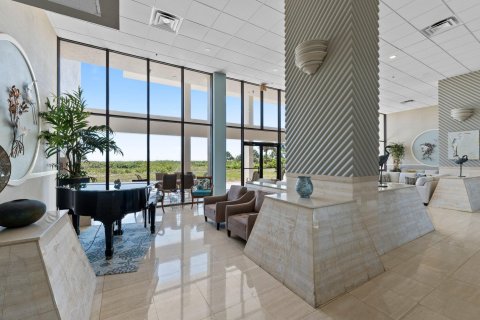 Condominio en venta en Hutchinson Island South, Florida, 2 dormitorios, 112.13 m2 № 1188487 - foto 2