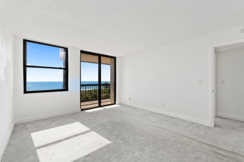 Condominio en venta en Hutchinson Island South, Florida, 2 dormitorios, 112.13 m2 № 1188487 - foto 11